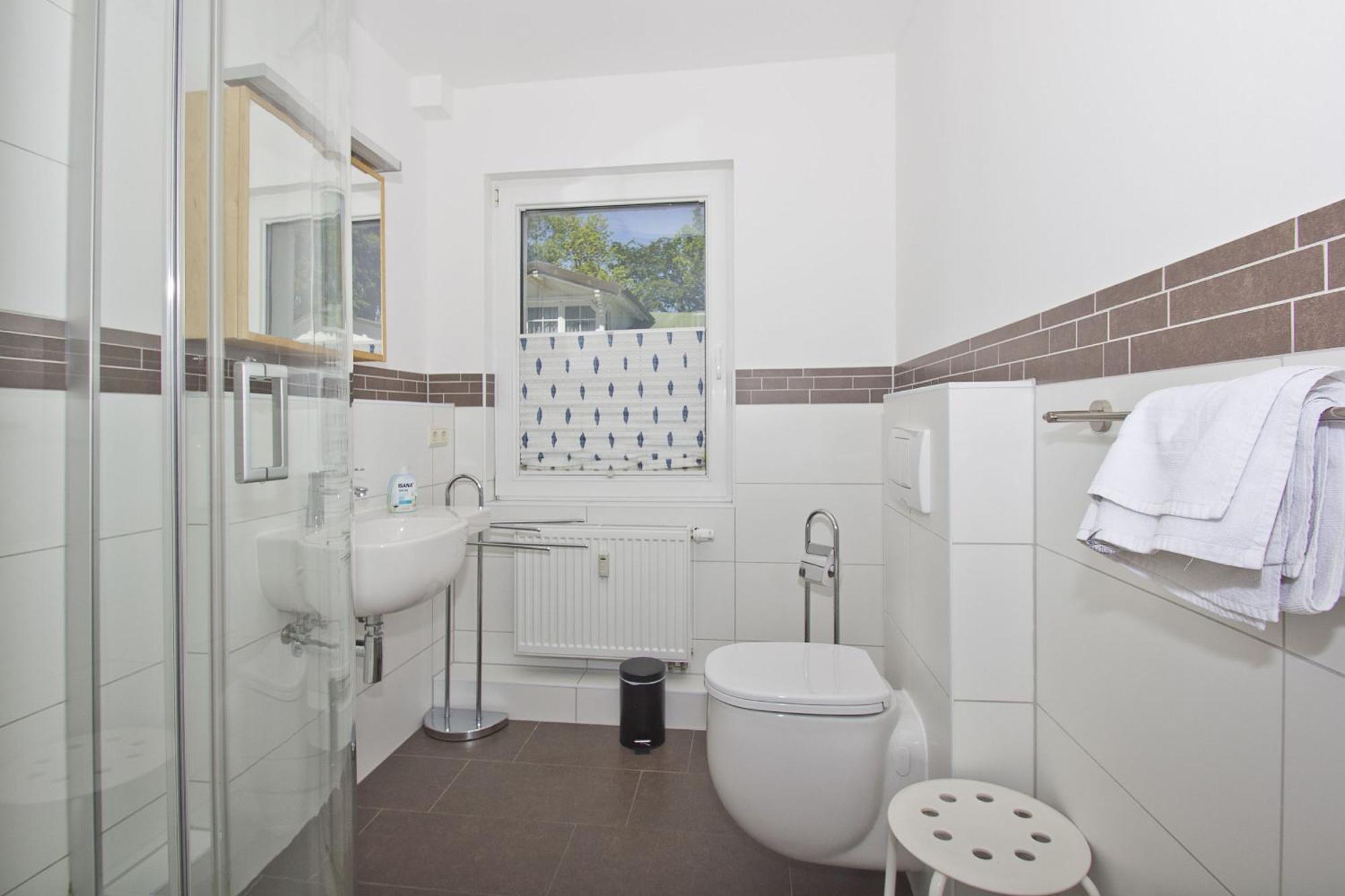 Ferienwohnung Silvana Fewo - Balkon Binz Exteriör bild